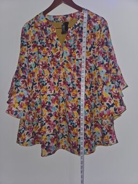 Tiered Ruffle Floral Blouse in Multi-Color